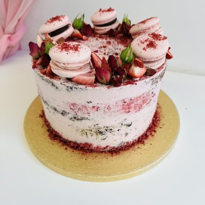 Tort na 18 Makaroniki